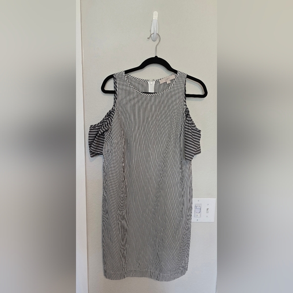 LOFT Dresses & Skirts - Loft Cold Shoulder Stripped Cotton Dress Size 6